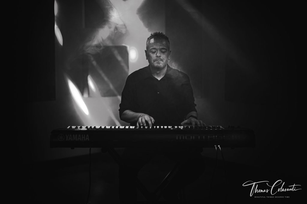 Manuele Montesanti playing the Yamaha Montage keyboard live
